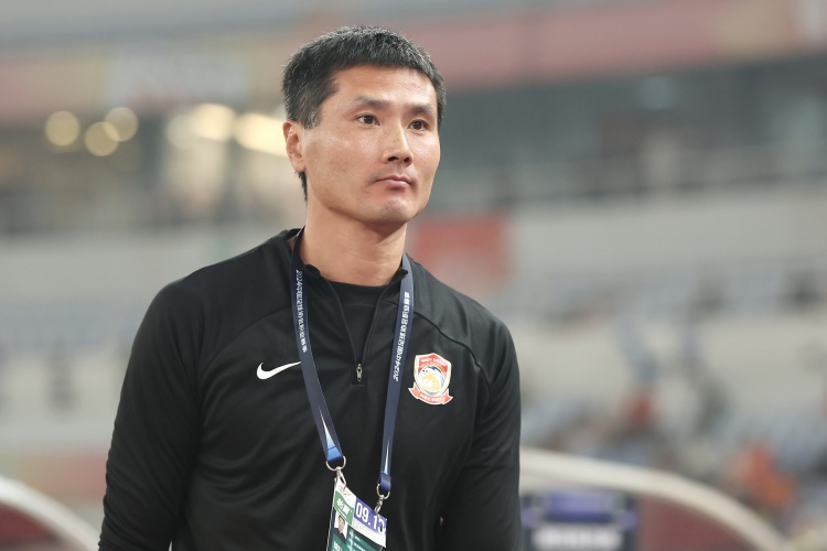 青島西海岸隊已抵達大連，厲兵秣馬全力備戰(zhàn)接下來的中超聯(lián)賽