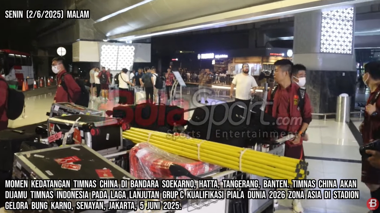 印尼媒體9分鐘跟拍國足抵達視頻，不由感嘆：裝備齊整！