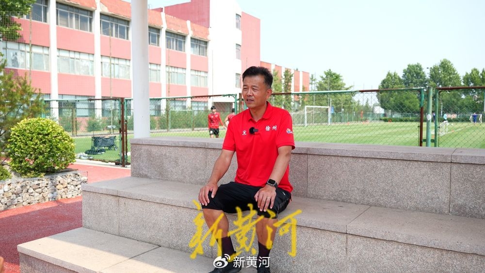 徐州領(lǐng)隊(duì)：蘇超尚未具備盈利條件，球員僅有基本工資和一定獎(jiǎng)金
