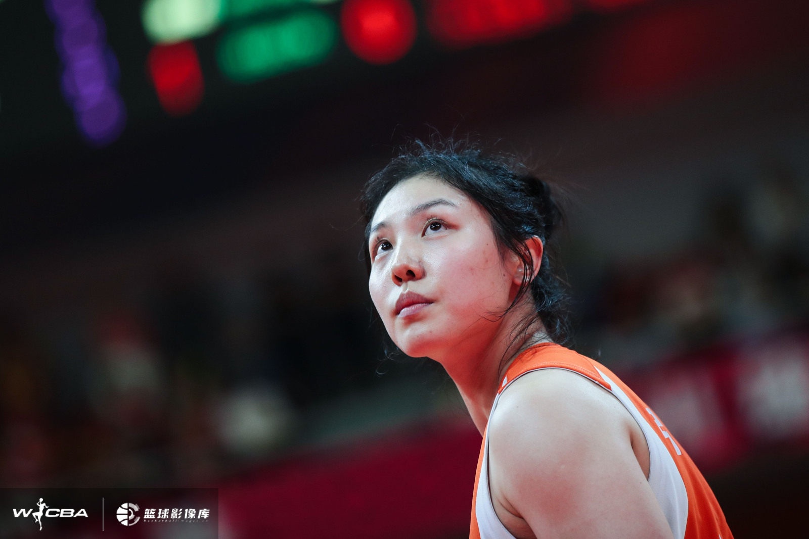 別學(xué)男籃啊！中國女籃本場(chǎng)罰球27中16 命中率只有59.3%