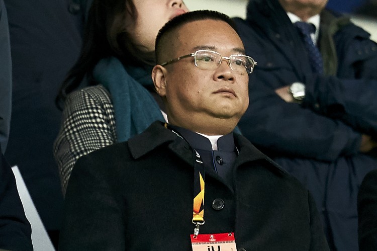 已投資超2億歐！每體：陳雁升接近出售西班牙人 近日增資3200萬(wàn)
