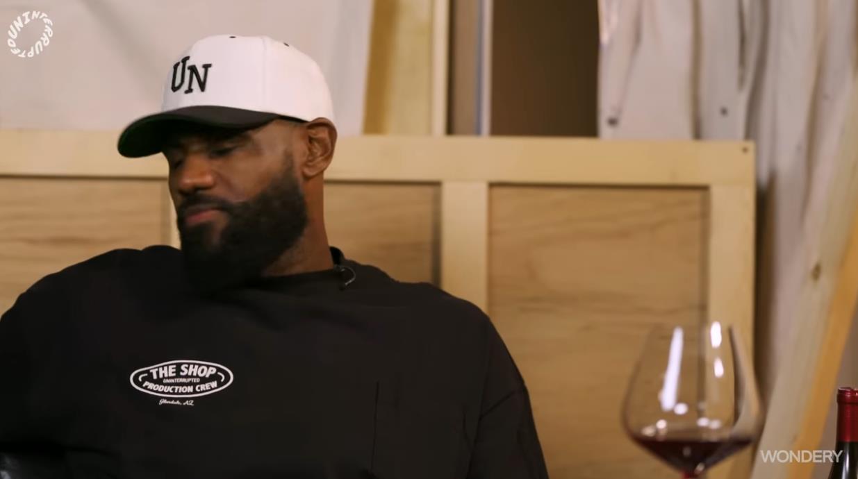 KD：我不能接受罰球命中率僅85%??詹姆斯：好好好 我理解