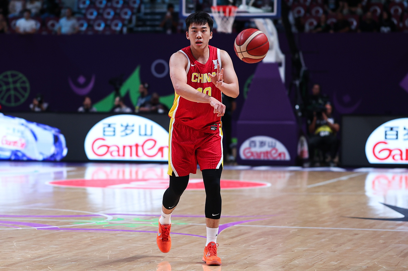 媒體人：王俊杰說(shuō)明年可能會(huì)參加NBA選秀 沒(méi)選上也會(huì)在海外找機(jī)會(huì)