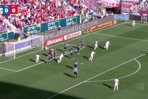 開賽四連勝！拜仁4-1霍芬海姆繼續(xù)領跑 凱恩戴帽奧利塞造點